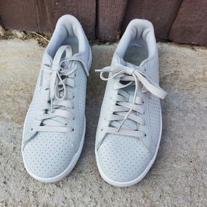 Puma Light Grey Sneakers